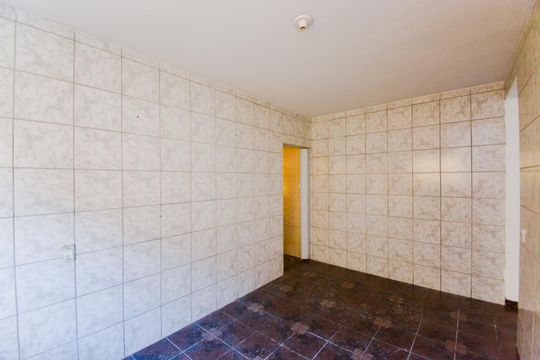 Cozinha de casa para alugar com 1 quarto, 42m² em Parque Continental Iii, Guarulhos