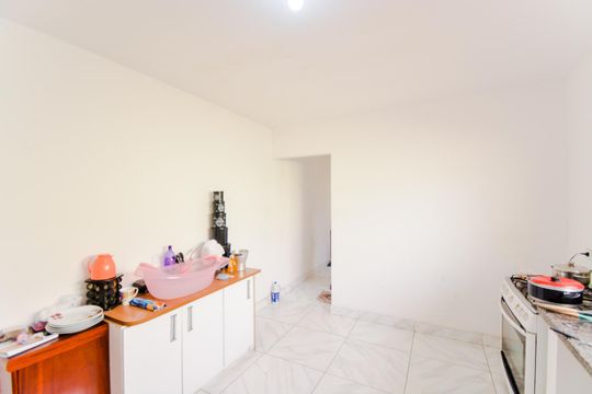 Cozinha de casa para alugar com 1 quarto, 42m² em Parque Continental Iii, Guarulhos