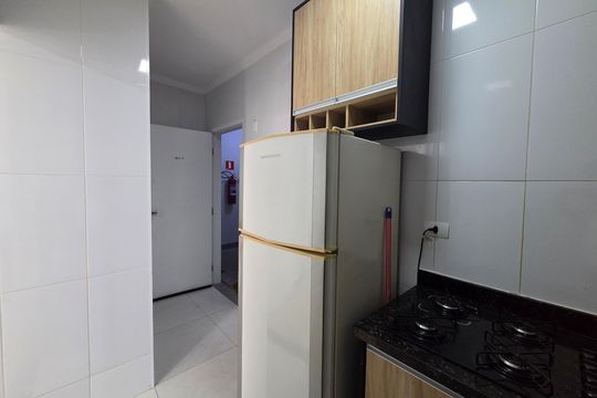 Cozinha de kitnet/studio para alugar com 1 quarto, 40m² em Nova Mirim, Praia Grande