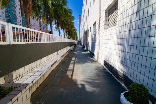 Área comum de kitnet/studio para alugar com 1 quarto, 40m² em Nova Mirim, Praia Grande