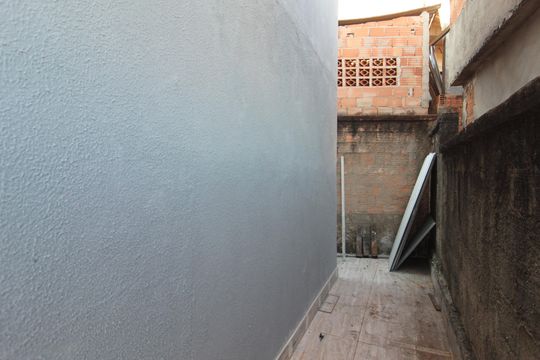Área externa de casa para alugar com 2 quartos, 60m² em Mantiqueira, Belo Horizonte