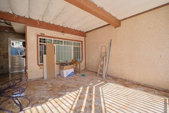Garagem de casa para alugar com 2 quartos, 100m² em Aricanduva, São Paulo