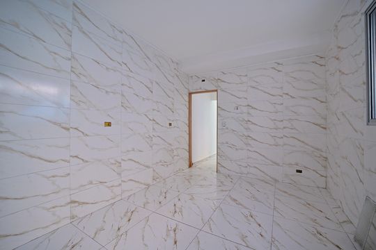 Cozinha de casa para alugar com 2 quartos, 100m² em Aricanduva, São Paulo
