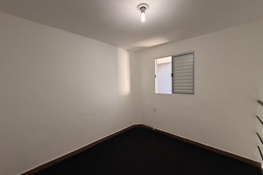 Quarto de kitnet/studio para alugar com 1 quarto, 36m² em Vila Tupi, Várzea Paulista