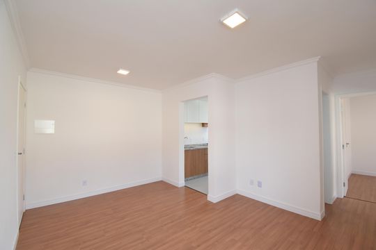 Apartamento à venda com 2 quartos, 47m² em Santa Cândida, Curitiba