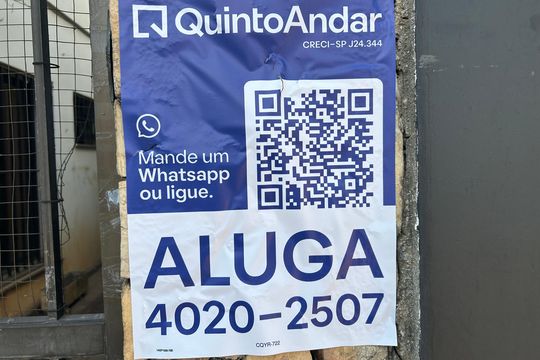 Fachada plaquinha  de casa para alugar com 3 quartos, 140m² em Alto da Mooca, São Paulo