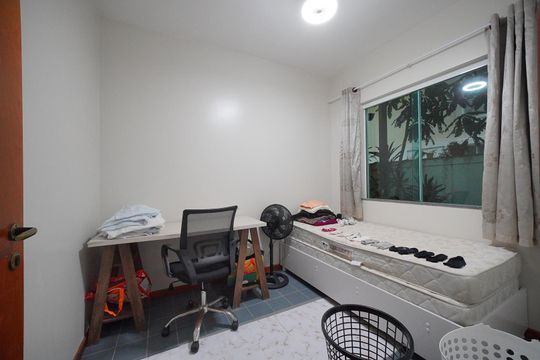 Quarto de Serviço de casa para alugar com 6 quartos, 315m² em Jurerê Internacional, Florianópolis