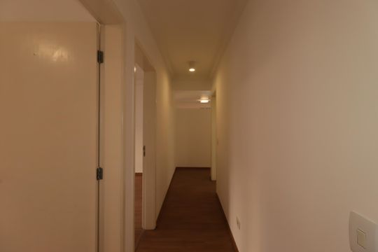 Corredor de apartamento para alugar com 3 quartos, 165m² em Campestre, Santo André