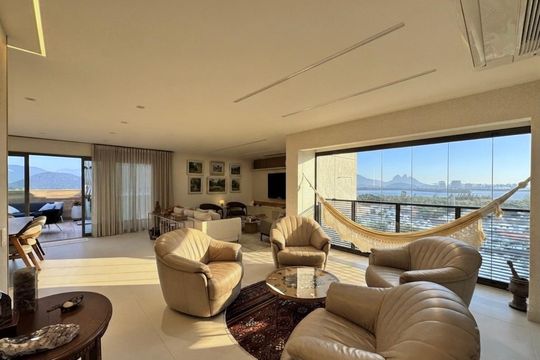 Apartamento à venda com 4 quartos, 314m² em Barra da Tijuca, Rio de Janeiro