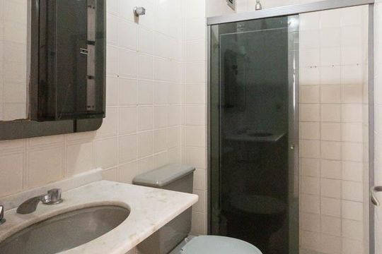 Banheiro social de apartamento para alugar com 2 quartos, 98m² em Engenho Novo, Rio de Janeiro