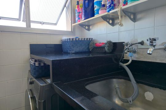 Cozinha e Área de Serviço de apartamento à venda com 2 quartos, 58m² em Gopouva, Guarulhos