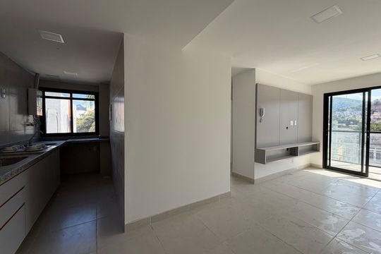 Apartamento para alugar com 2 quartos, 62m² em Taquara, Rio de Janeiro
