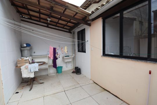 Área de Serviço de casa de condomínio para alugar com 3 quartos, 140m² em Stella Maris, Salvador