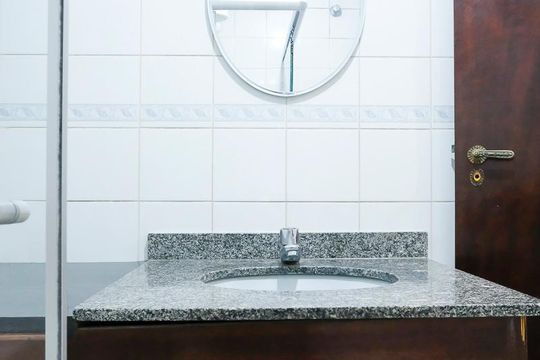 Banheiro de apartamento para alugar com 2 quartos, 59m² em S Paula, São Caetano do Sul
