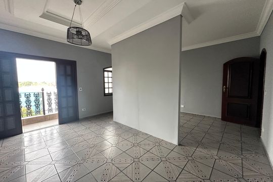 Sala de casa para alugar com 3 quartos, 115m² em Jardim Belval, Barueri