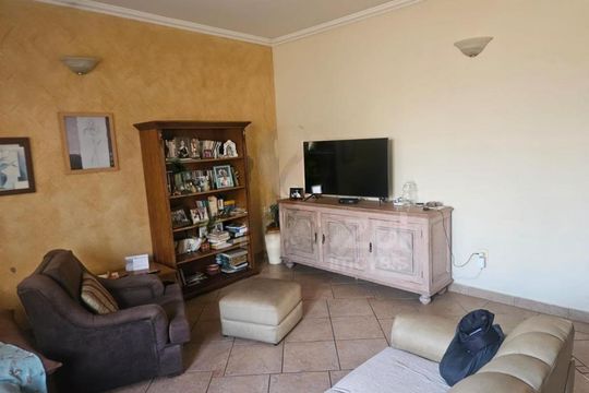 Casa à venda com 4 quartos, 235m² em Vila Nogueira, Campinas