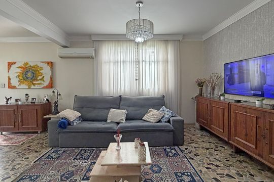 Sala de casa para alugar com 4 quartos, 200m² em Aparecida, Santos