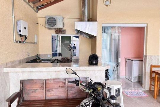 Casa à venda com 4 quartos, 136m² em Vila Francisca, Campinas