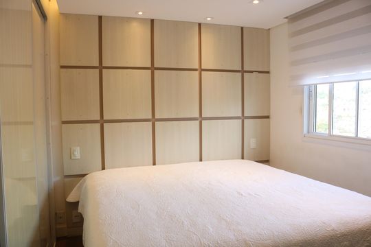 Quarto 1 de apartamento à venda com 3 quartos, 130m² em Vila Ipojuca, São Paulo