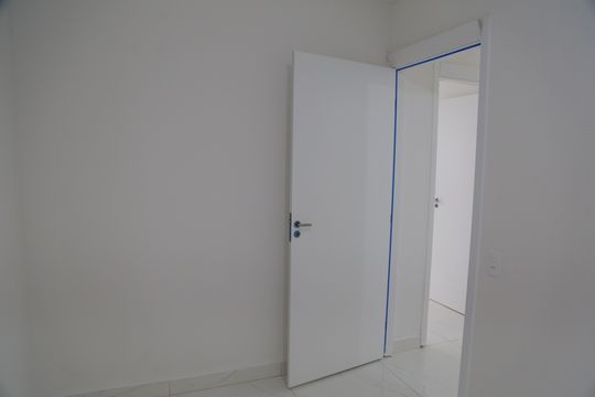 Quarto 2 de apartamento para alugar com 2 quartos, 47m² em Residencial Vale dos Sonhos, Goiânia