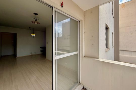 Sacada  de apartamento à venda com 2 quartos, 64m² em Jardim das Acacias, São Paulo