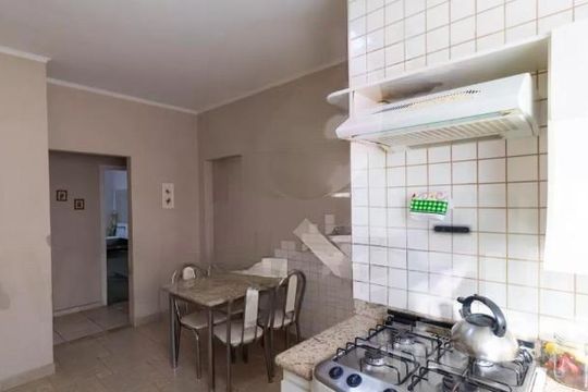 Casa à venda com 4 quartos, 180m² em Jardim Eulina, Campinas