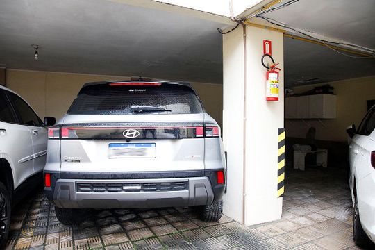 Box Garagem (01 vaga) de apartamento à venda com 3 quartos, 94m² em Petrópolis, Porto Alegre