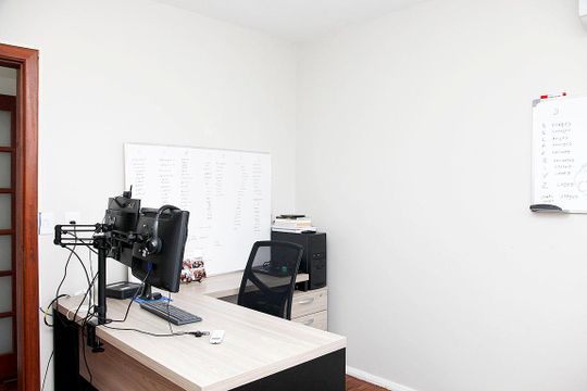 Quarto 1 de apartamento à venda com 3 quartos, 94m² em Petrópolis, Porto Alegre