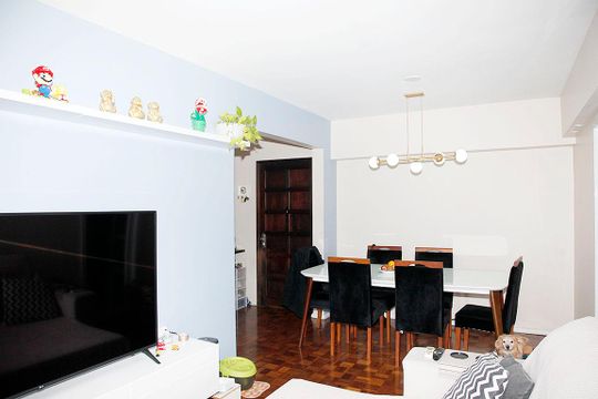 Sala de apartamento à venda com 3 quartos, 94m² em Petrópolis, Porto Alegre