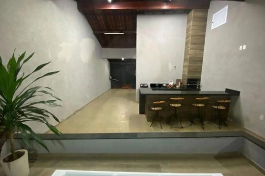Casa à venda com 2 quartos, 70m² em Parque Santo Antonio (Nova Veneza), Sumaré