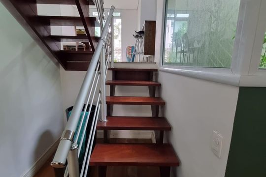 Escada de casa para alugar com 2 quartos, 140m² em Vila Aurora, Indaiatuba