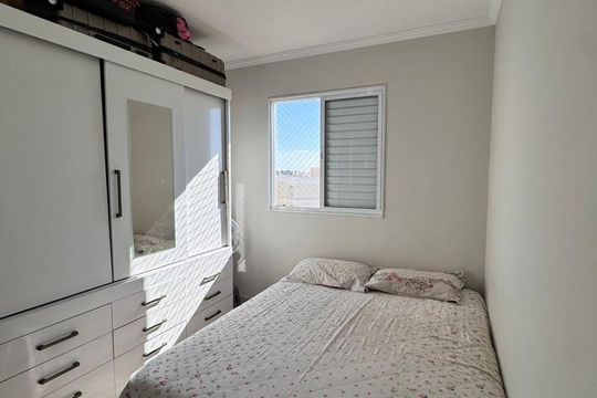 Quarto de apartamento à venda com 2 quartos, 64m² em Vila Industrial (Campinas), Campinas