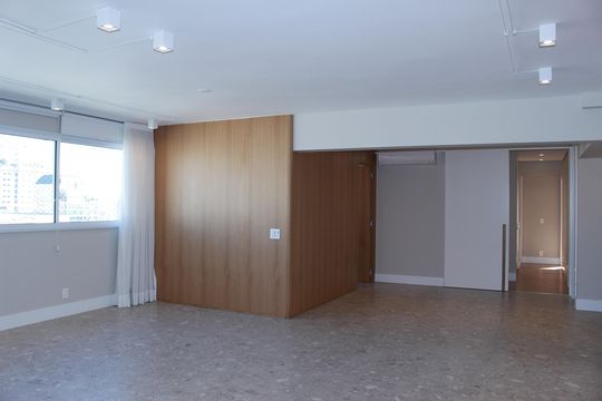 Apartamento para alugar com 2 quartos, 166m² em Santa Cecilia, São Paulo