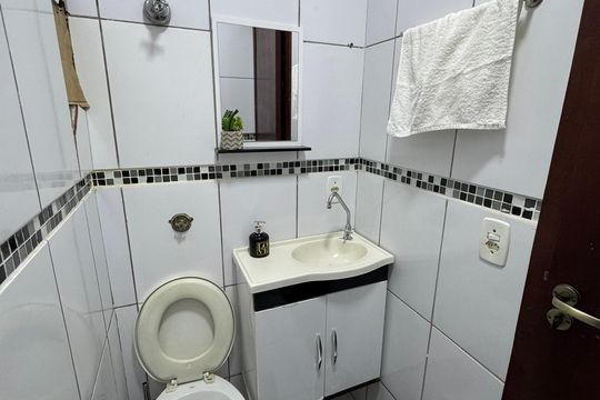 Casa à venda com 4 quartos, 217m² em Riacho Fundo, Brasília