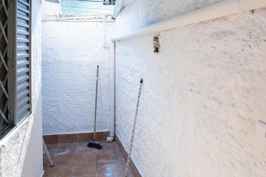 Área de Serviço de casa para alugar com 1 quarto, 50m² em Conceição, Diadema