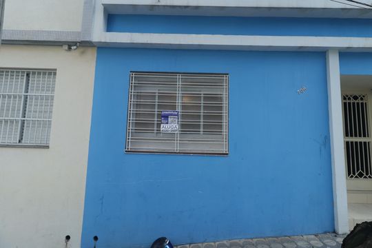 Placa de apartamento para alugar com 1 quarto, 67m² em Liberdade, São Paulo