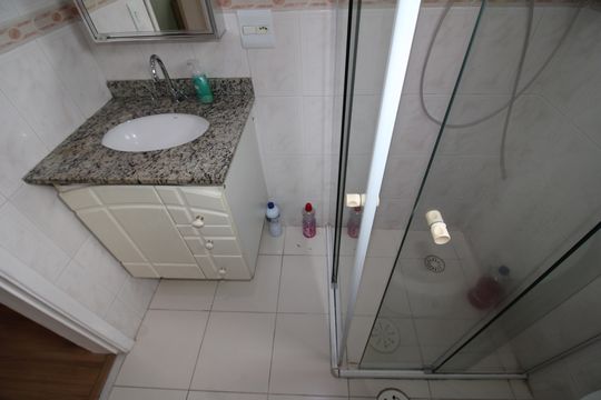 Banheiro de apartamento para alugar com 2 quartos, 55m² em Tucuruvi, São Paulo
