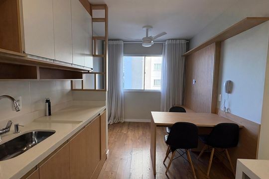 Apartamento para alugar com 2 quartos, 36m² em Cambuci, São Paulo