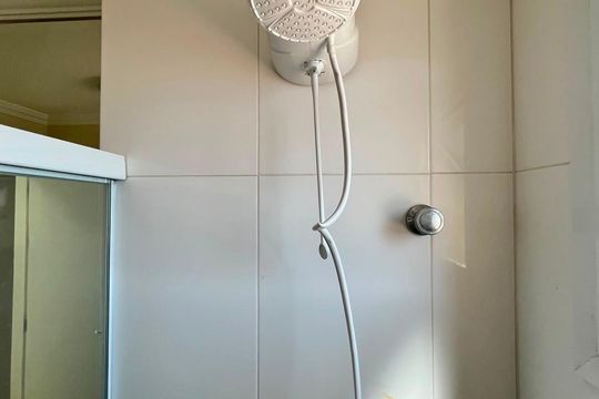 Banheiro de apartamento para alugar com 2 quartos, 55m² em Jardim Chapadão, Campinas