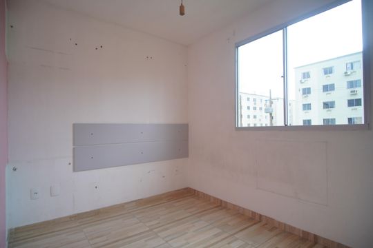 Quarto 1 de apartamento para alugar com 2 quartos, 43m² em Santos Dumont, São Leopoldo
