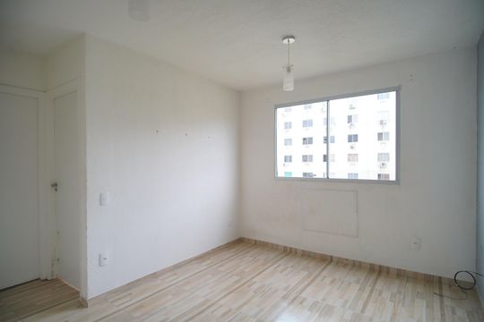 sala de apartamento para alugar com 2 quartos, 43m² em Santos Dumont, São Leopoldo