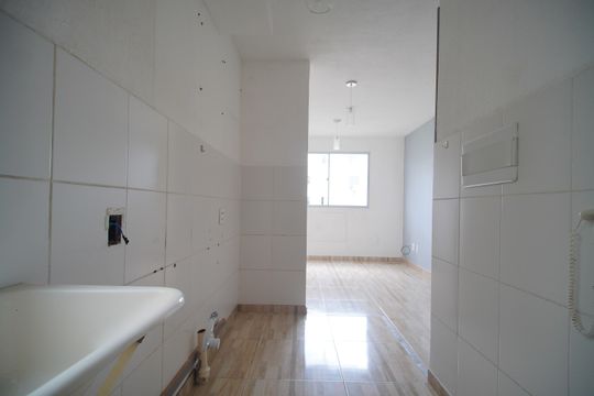 Cozinha de apartamento à venda com 2 quartos, 43m² em Santos Dumont, São Leopoldo