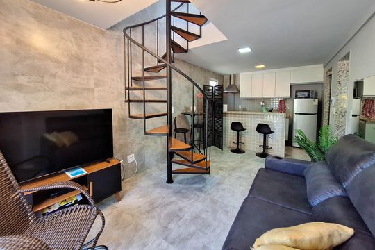 Sala de apartamento para alugar com 2 quartos, 90m² em Itacoatiara, Niterói