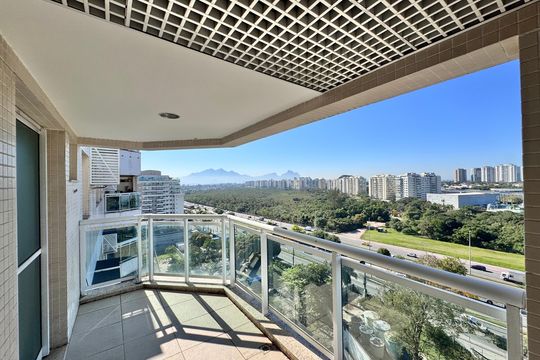 Varanda de apartamento para alugar com 2 quartos, 135m² em Recreio dos Bandeirantes, Rio de Janeiro