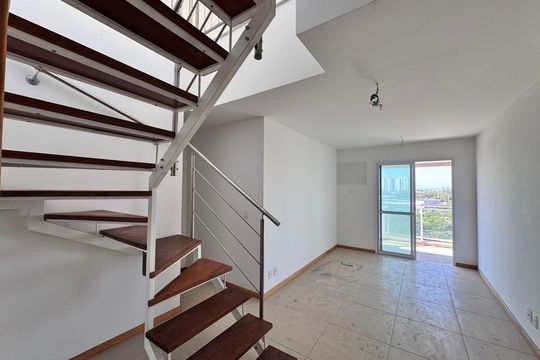 Apartamento para alugar com 2 quartos, 135m² em Recreio dos Bandeirantes, Rio de Janeiro