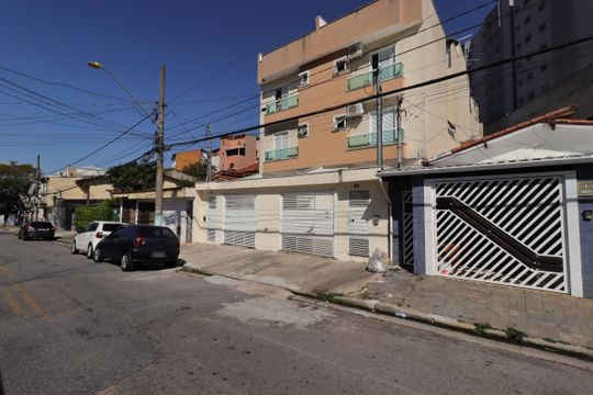 Fachada de apartamento para alugar com 2 quartos, 100m² em Vila Curuçá, Santo André