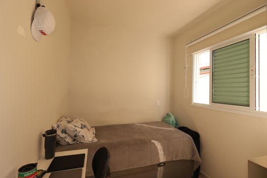 Quarto de apartamento para alugar com 2 quartos, 100m² em Vila Curuçá, Santo André