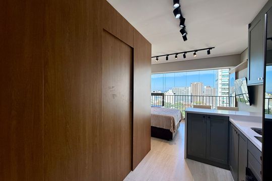 Cozinha de kitnet/studio para alugar com 1 quarto, 25m² em Santo Amaro, São Paulo