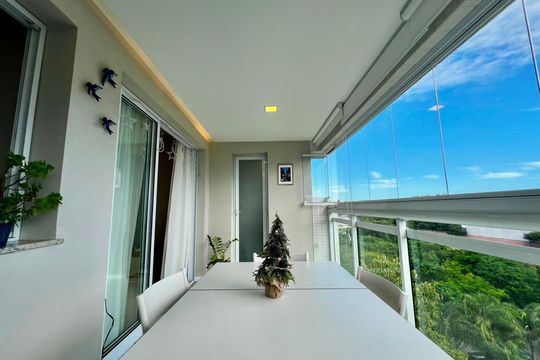 Varanda de apartamento à venda com 2 quartos, 84m² em Barra da Tijuca, Rio de Janeiro