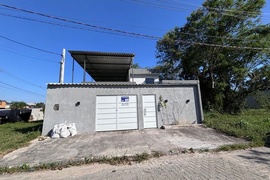 Fachada de casa de condomínio para alugar com 3 quartos, 300m² em Vargem Pequena, Rio de Janeiro